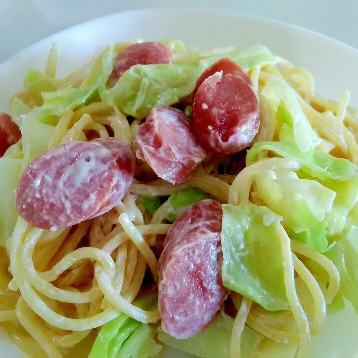 クリームチーズで☆ウインナーのクリームパスタ